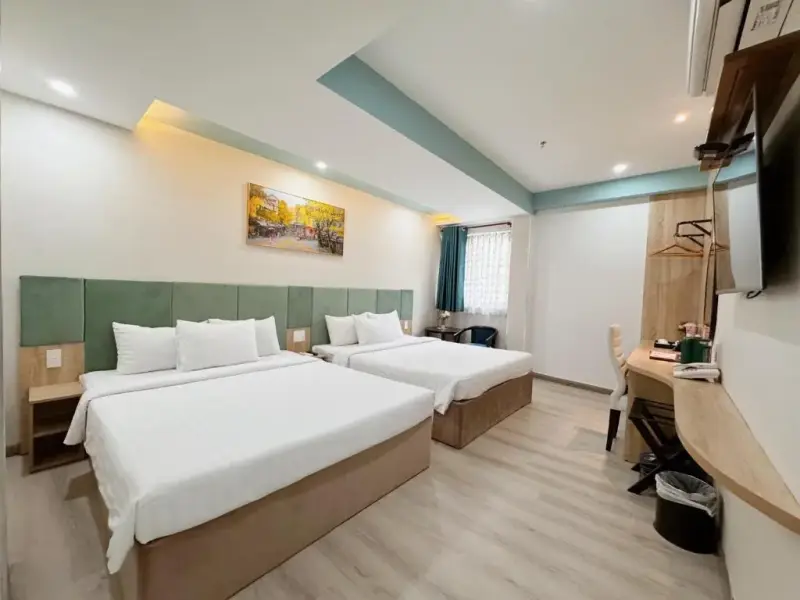 Khách sạn Sunrise Central Hotel Sài Gòn Hồ Chí Minh - Family Deluxe with window
