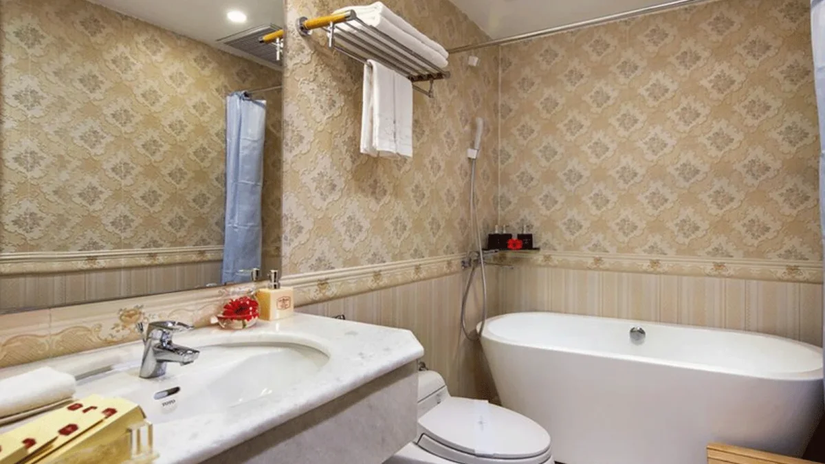 Khách sạn Silk Queen Hotel Hà Nội