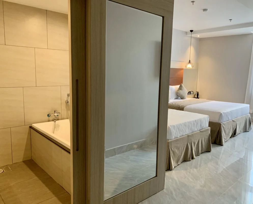 Khách sạn Holiday 2 Hotel Cần Thơ