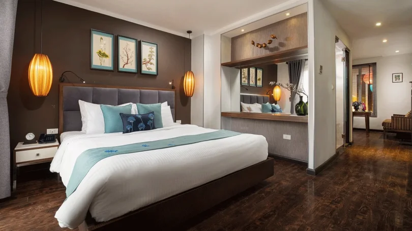 Khách sạn Sạp Hotel By Connek Hà Nội - King Suite With Balcony