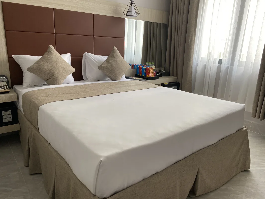 Khách sạn Holiday 2 Hotel Cần Thơ