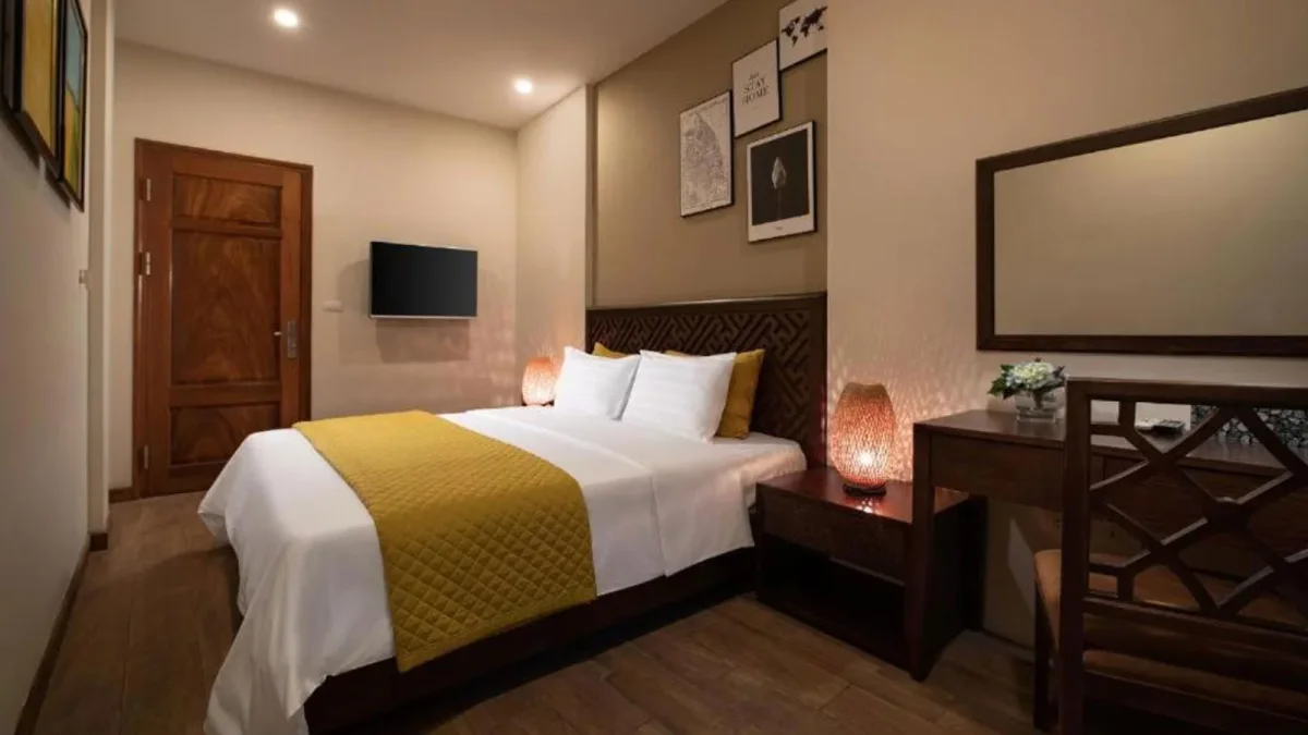 Khách sạn Hà Nội Lakeside Premium Hotel