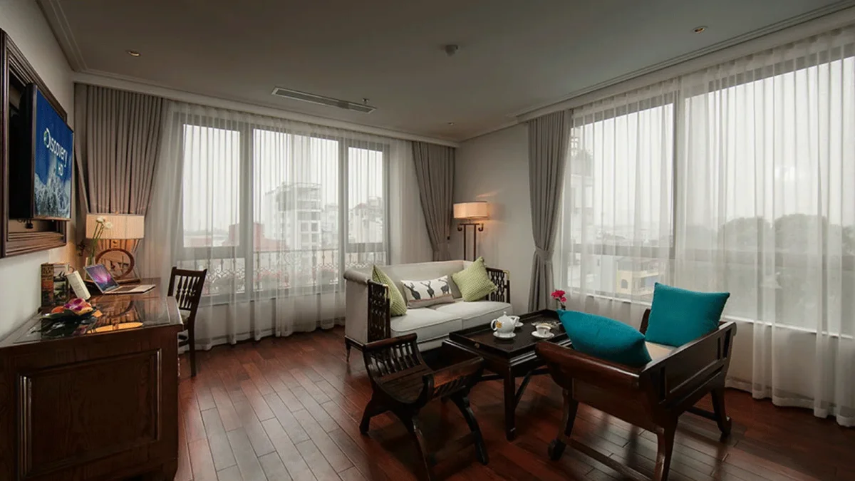 Khách sạn Lucien Hotel & Spa Hà Nội