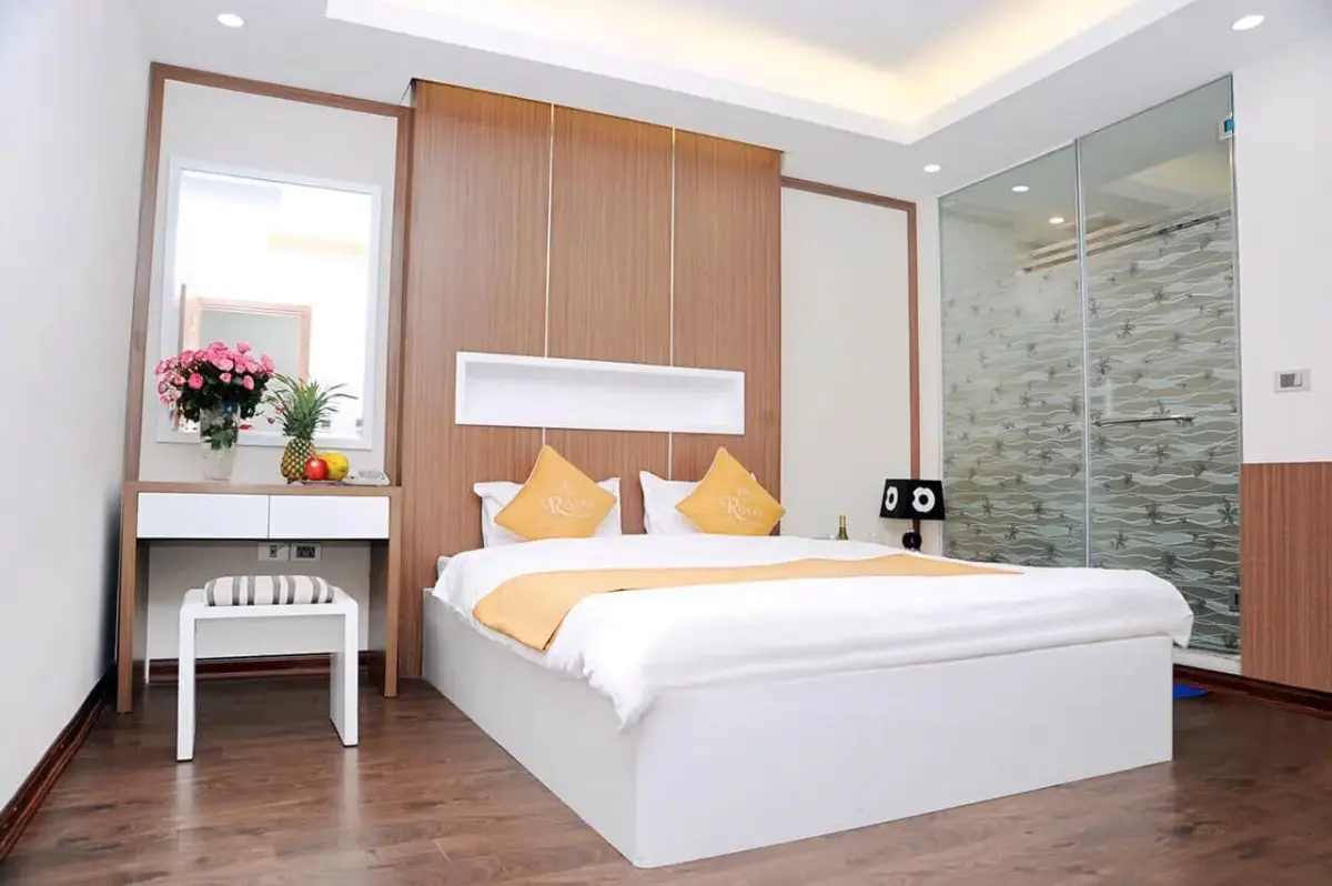 Khách sạn The Royal Hotel Hà Nội