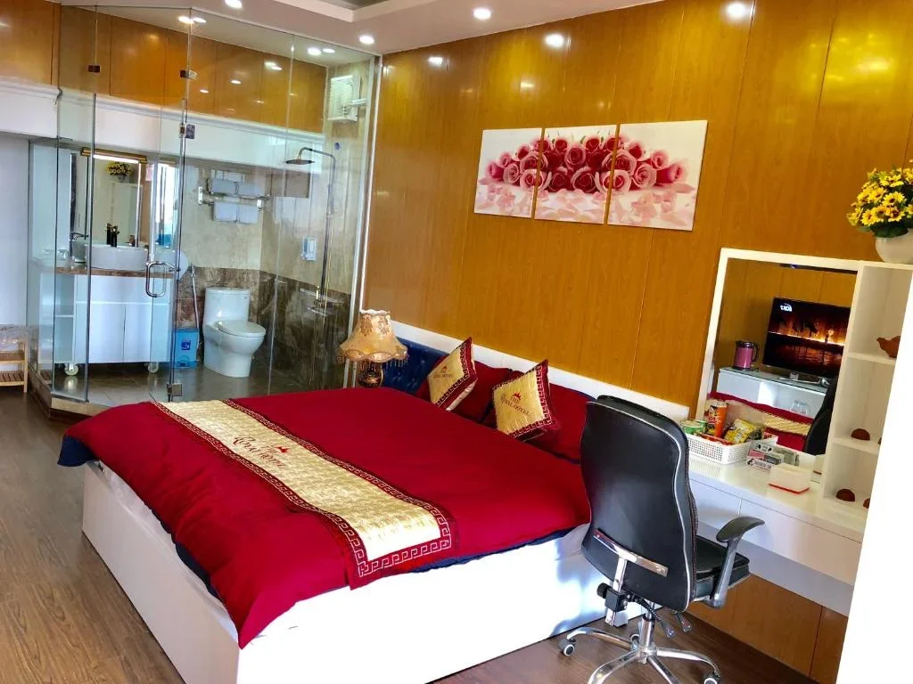 Khách sạn The Royal Hotel Hà Nội