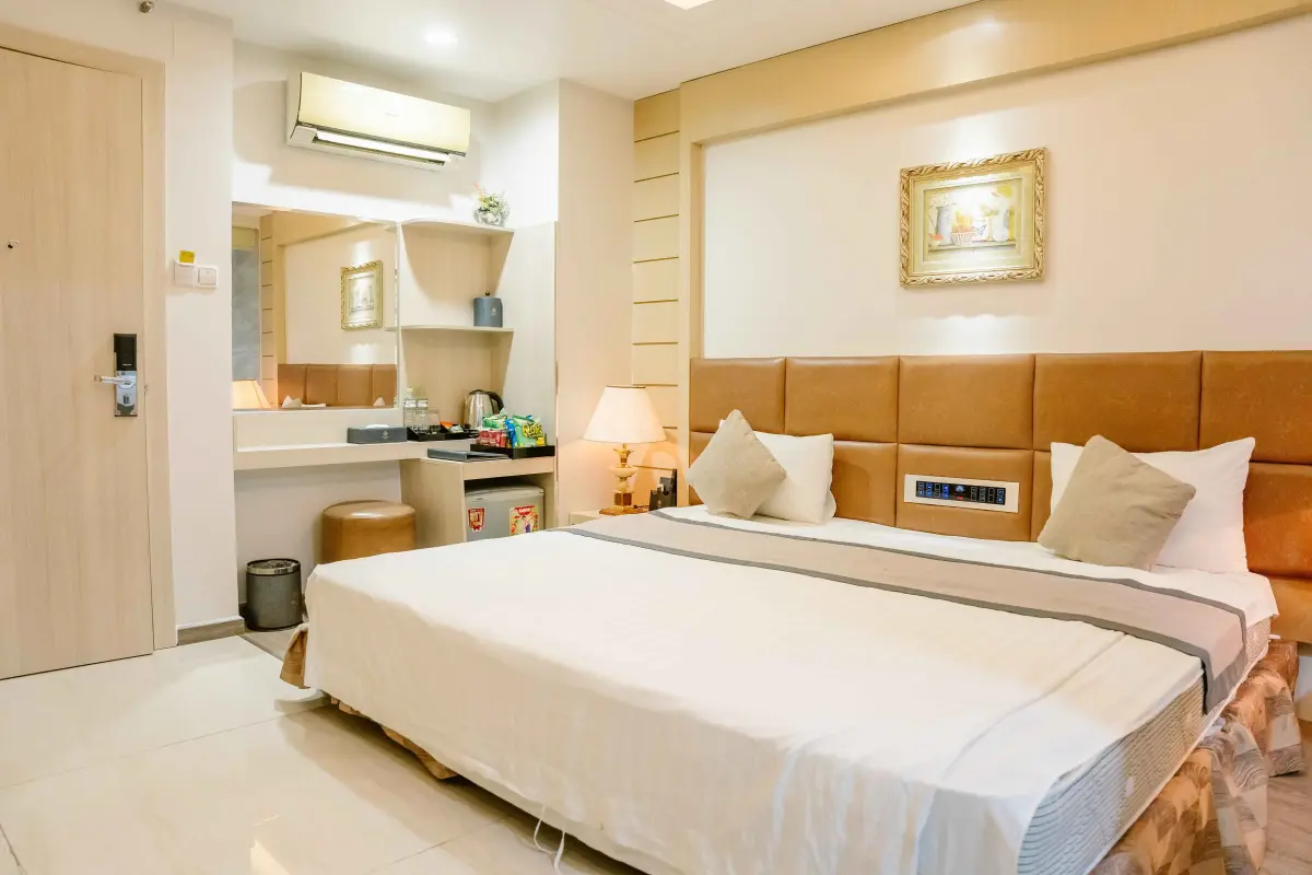 Khách sạn Holiday One Hotel Cần Thơ
