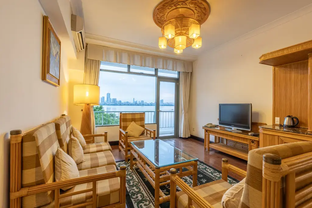 Khách sạn Thắng Lợi Hotel Hà Nội