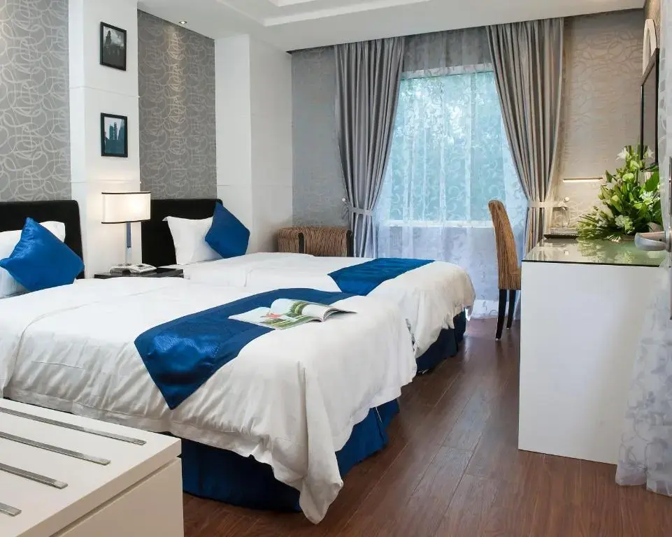 Khách sạn Victor Gallery Hotel & Spa Hà Nội