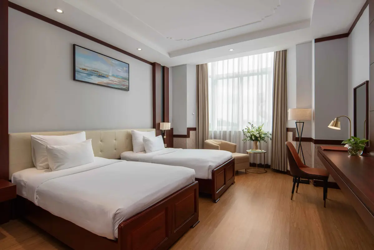 Khách sạn Vạn Phát Riverside Hotel Cần Thơ