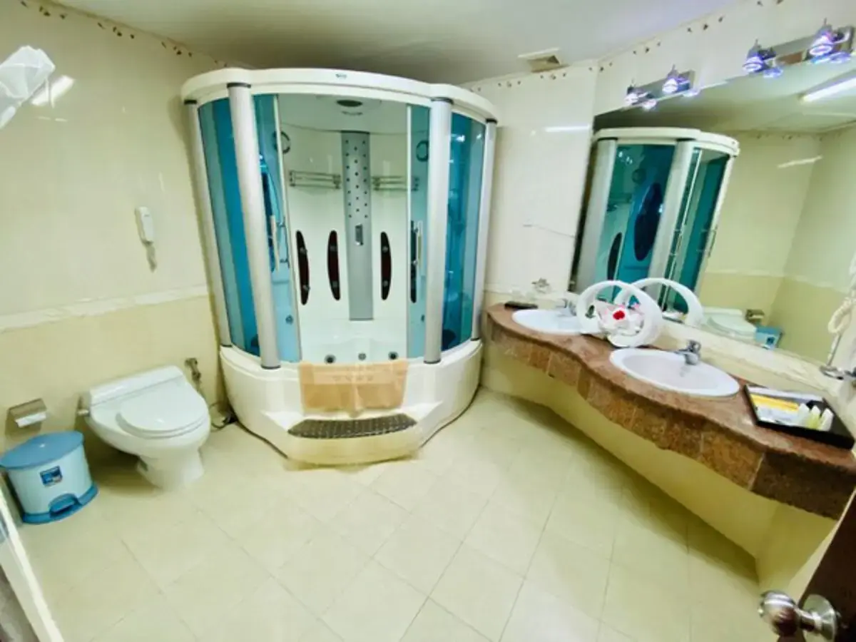 Khách sạn Ninh Kiều 2 Hotel Cần Thơ