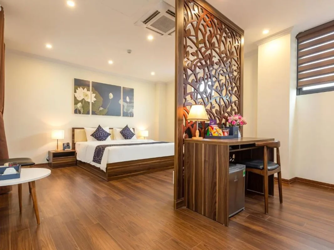 Khách sạn Sen Hidden Charm Hotel & Apartment Hà Nội