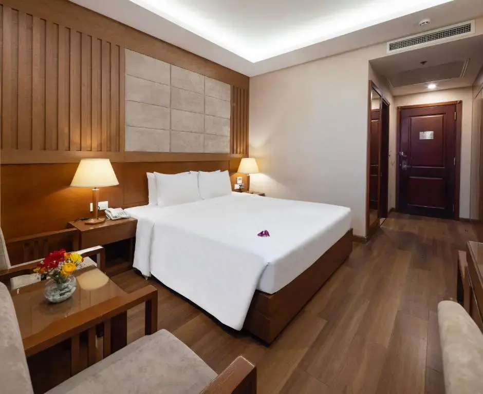 Khách sạn Eden Star Sài Gòn Hotel & Spa Hồ Chí Minh