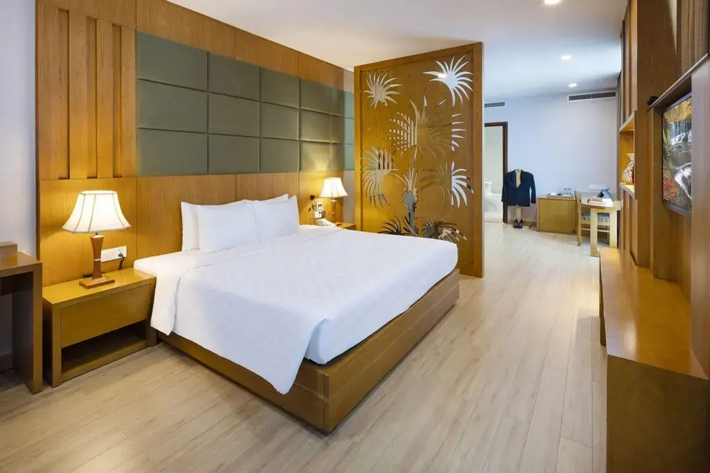 Khách sạn Eden Star Sài Gòn Hotel & Spa Hồ Chí Minh