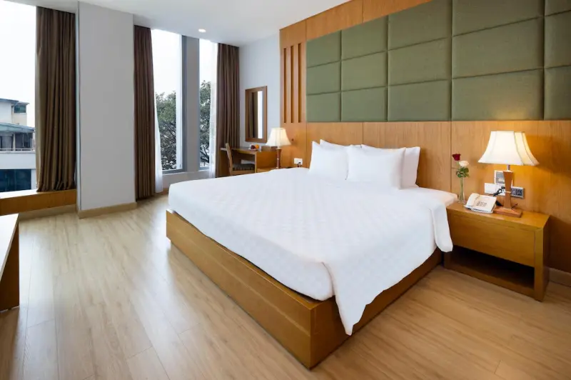 Khách sạn Eden Star Sài Gòn Hotel & Spa Hồ Chí Minh - Eden  Suite