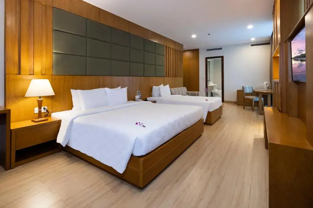 Khách sạn Eden Star Sài Gòn Hotel & Spa Hồ Chí Minh