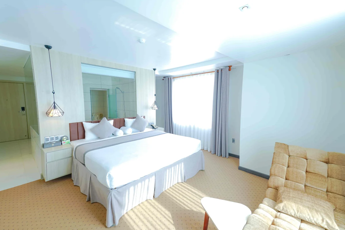 Khách sạn Holiday One Hotel Cần Thơ