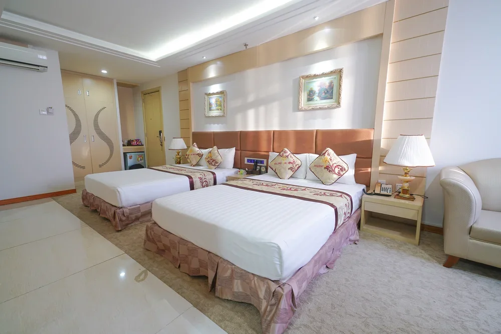 Khách sạn Holiday One Hotel Cần Thơ