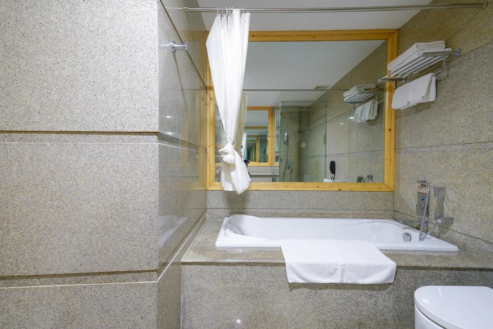 Khách sạn Holiday One Hotel Cần Thơ