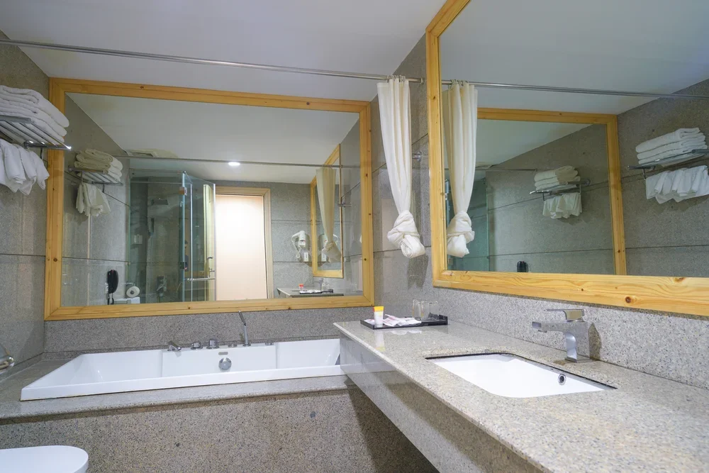 Khách sạn Holiday One Hotel Cần Thơ