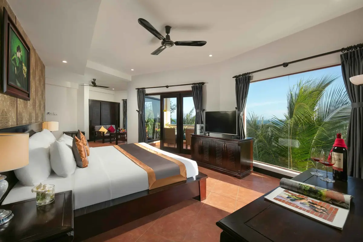 Sea Lion Beach Resort & Spa Mũi Né