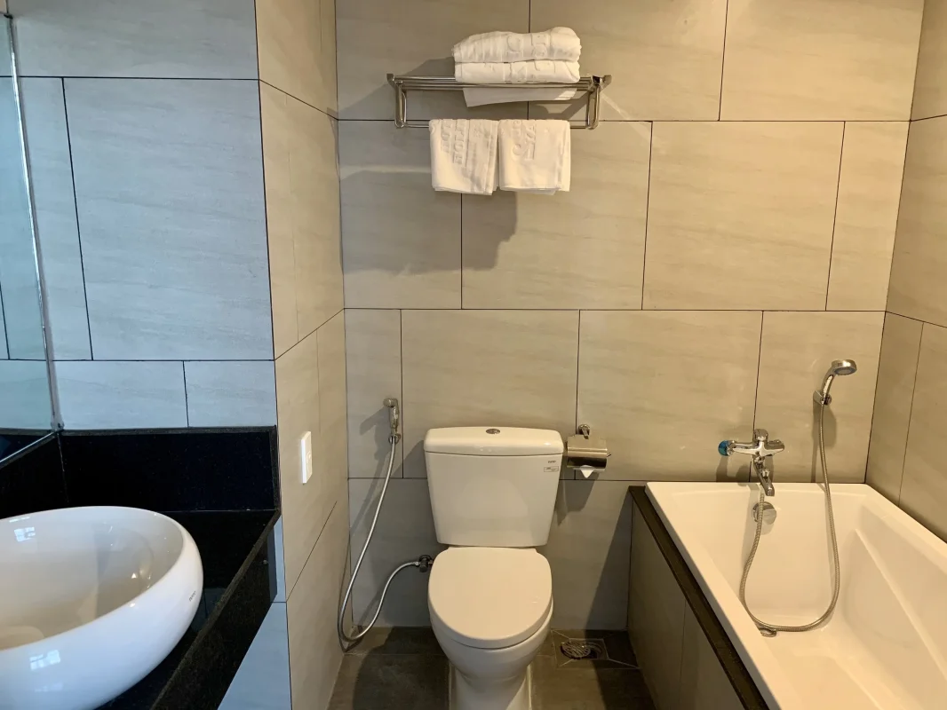 Khách sạn Holiday 2 Hotel Cần Thơ