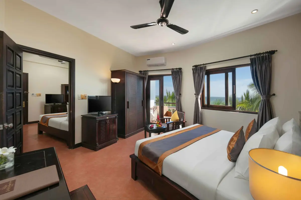 Sea Lion Beach Resort & Spa Mũi Né