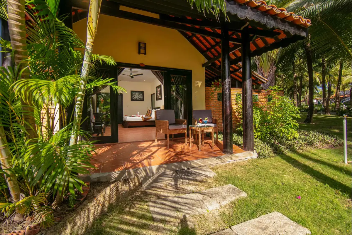 Sea Lion Beach Resort & Spa Mũi Né