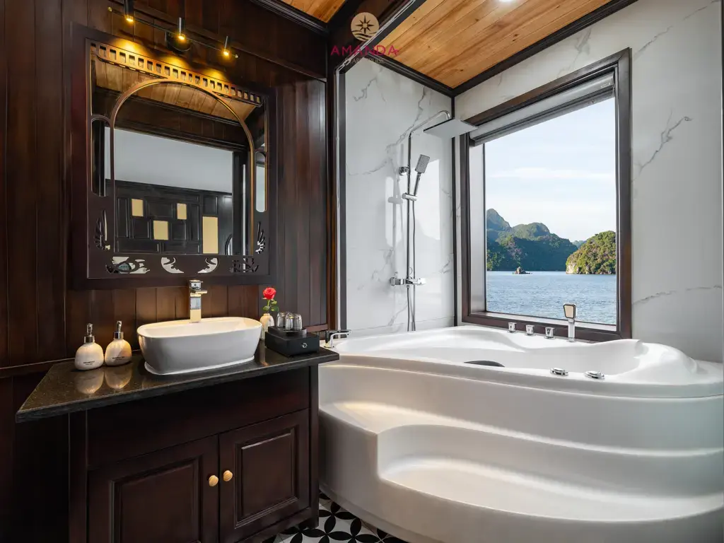 Du thuyền Amanda Pearl Cruise Hạ Long