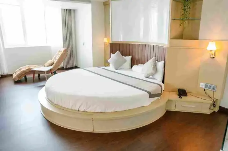 Khách sạn Holiday One Hotel Cần Thơ - Penthouse Suite - Family