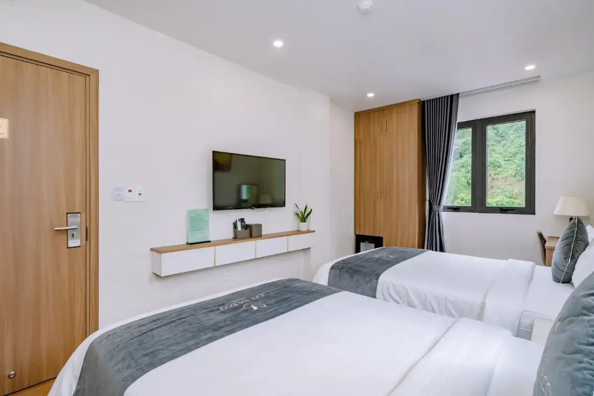 Khách sạn Cát Bà Eco Hotel