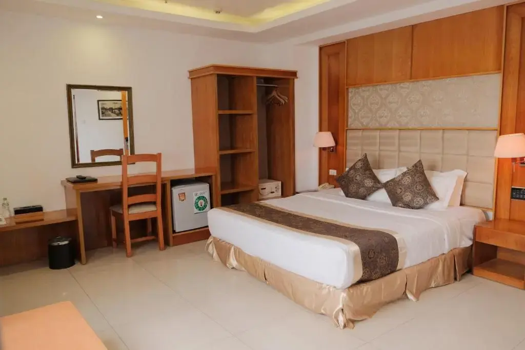 Khách sạn West Hotel Cần Thơ