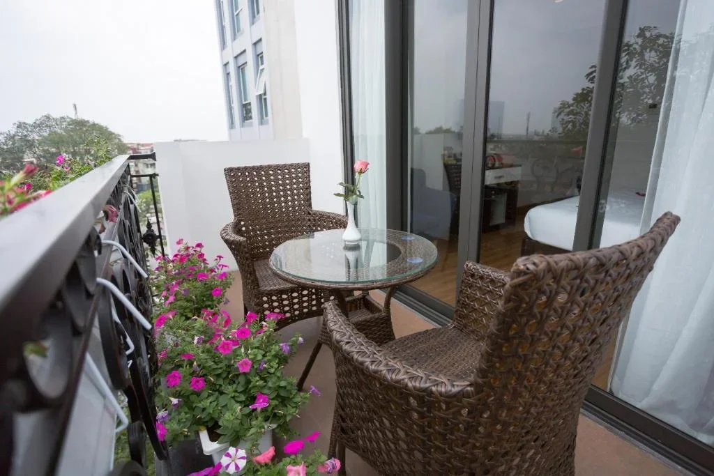 Khách sạn Bendecir Hotel & Spa Hà Nội