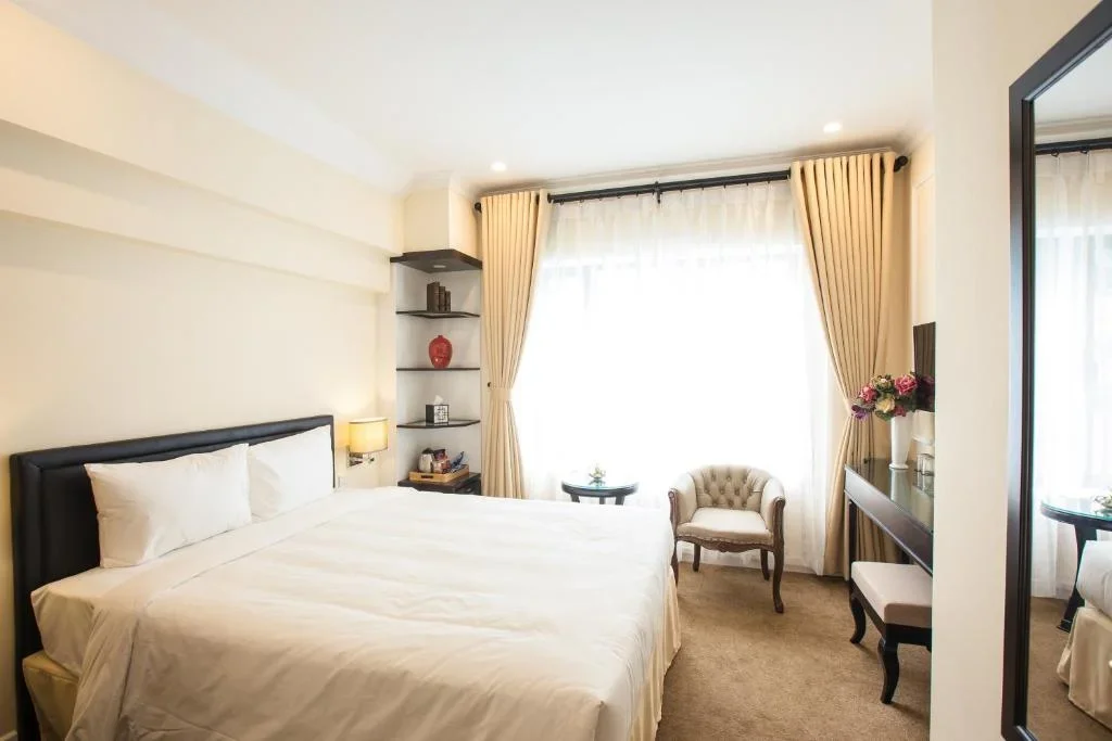 Khách sạn Dinh Elegant Hà Nội Hotel