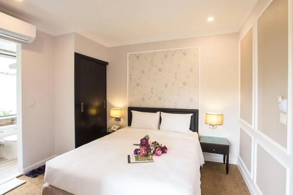 Khách sạn Dinh Elegant Hà Nội Hotel