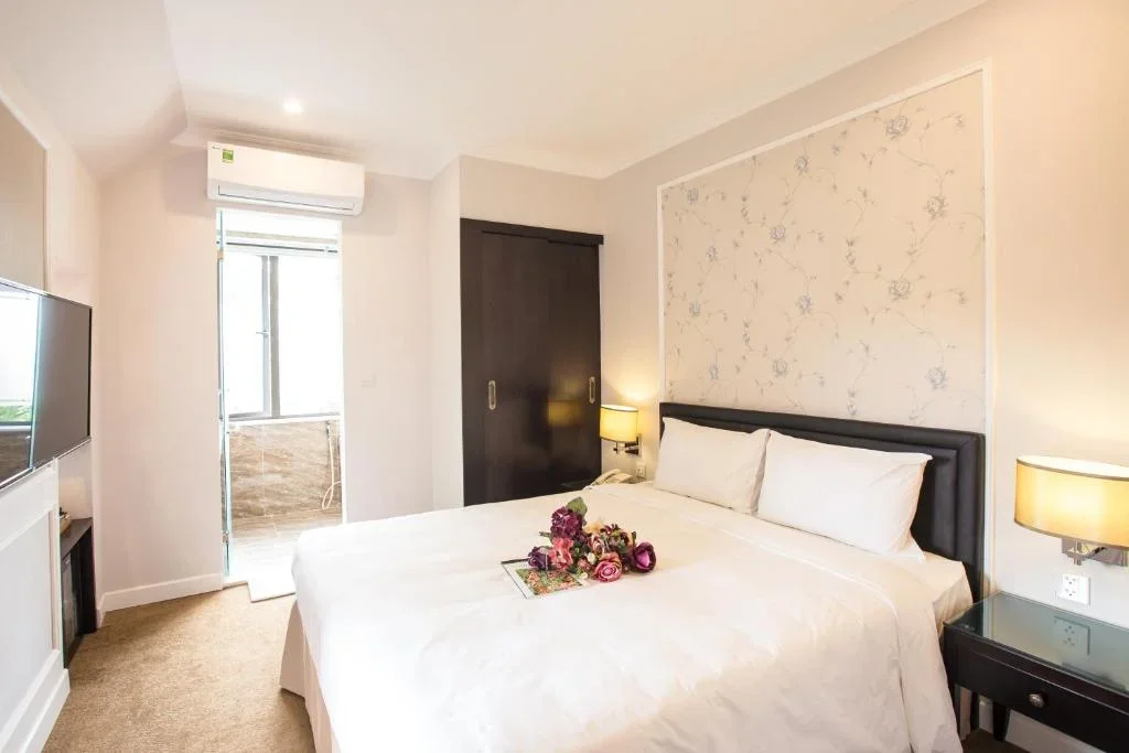 Khách sạn Dinh Elegant Hà Nội Hotel