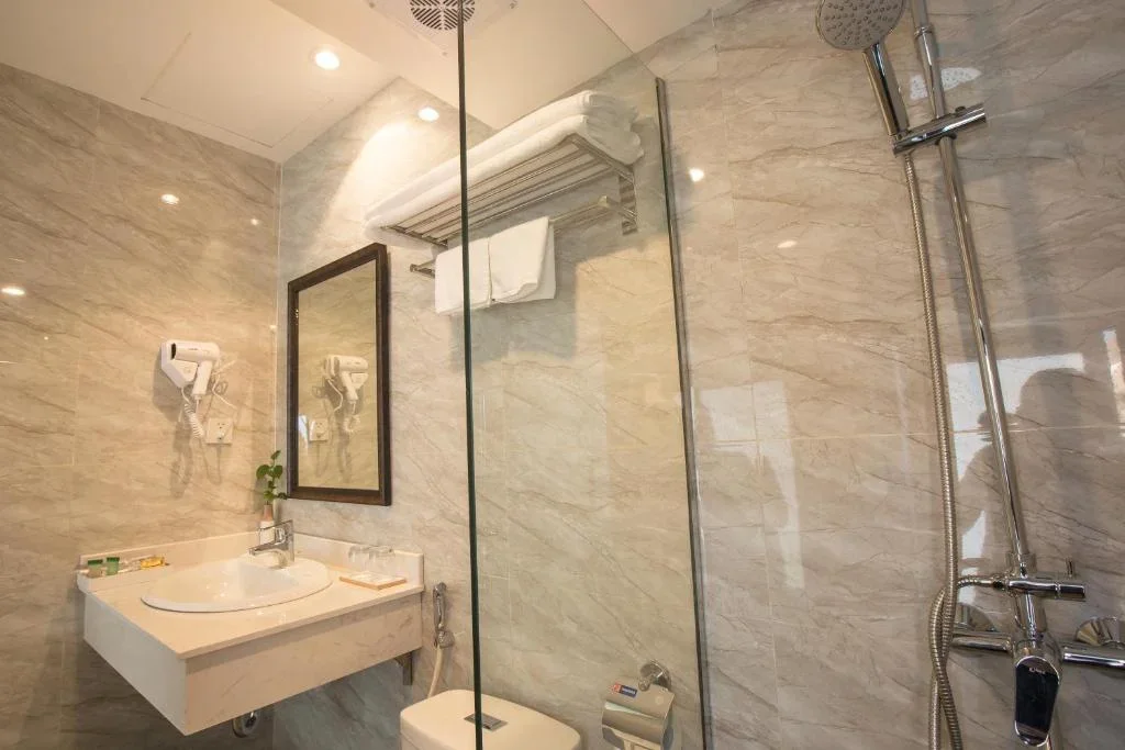 Khách sạn Dinh Elegant Hà Nội Hotel