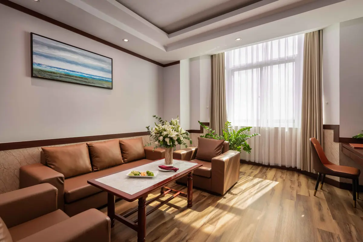 Khách sạn Vạn Phát Riverside Hotel Cần Thơ