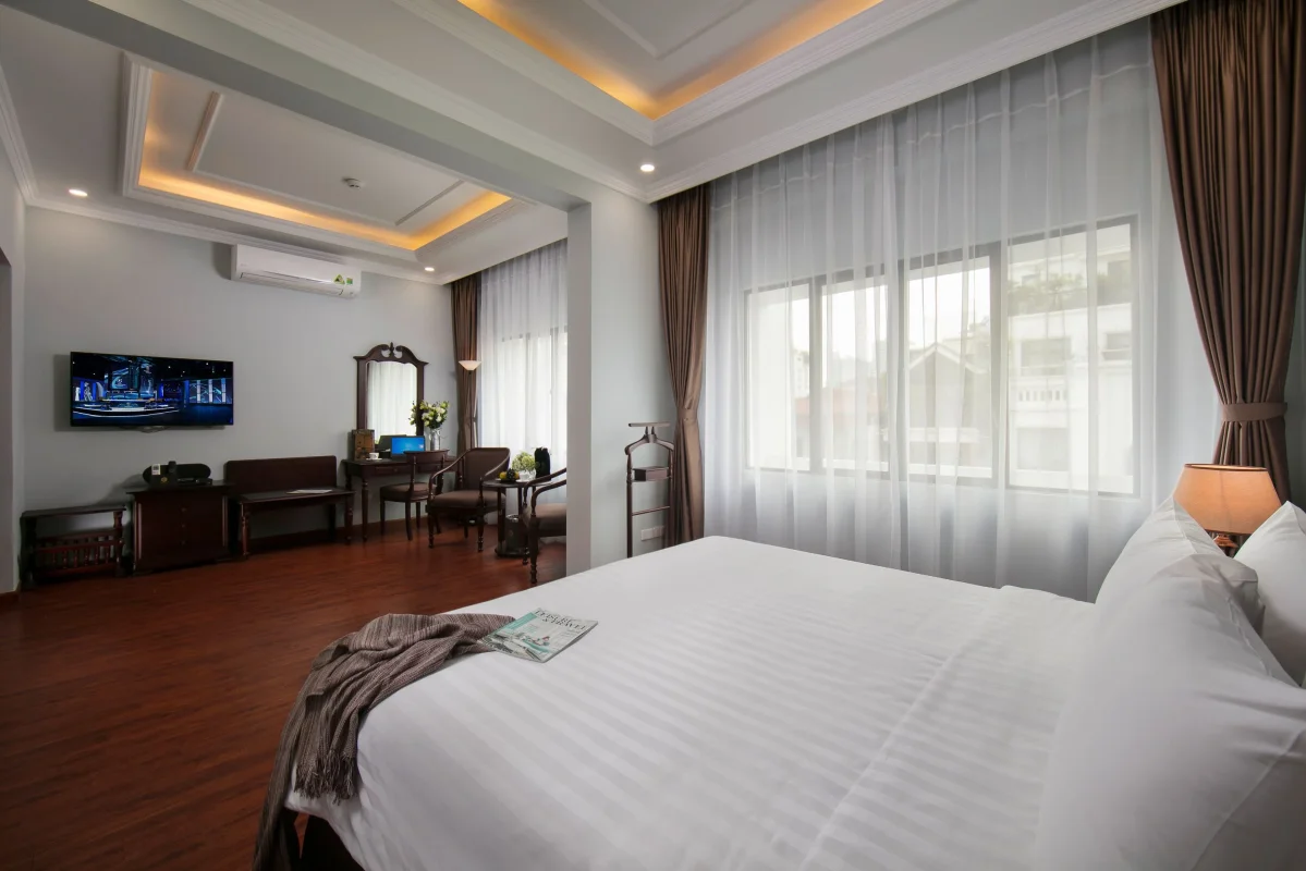 Khách sạn Halais Hotel Hà Nội