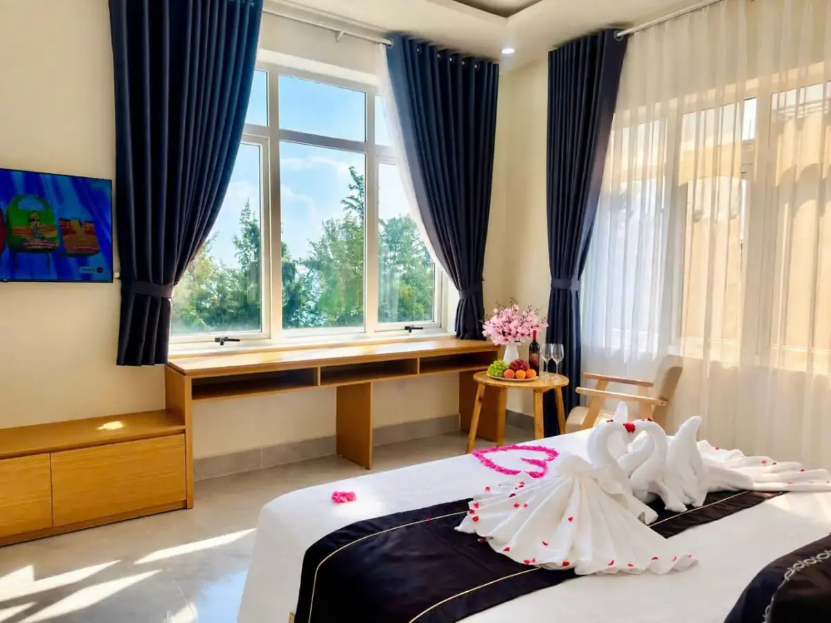 Khách sạn Phú Cường Beach Hotel 2 Quảng Bình