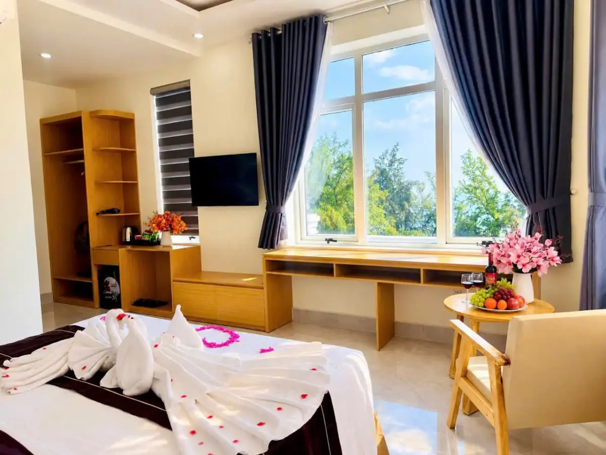 Khách sạn Phú Cường Beach Hotel 2 Quảng Bình