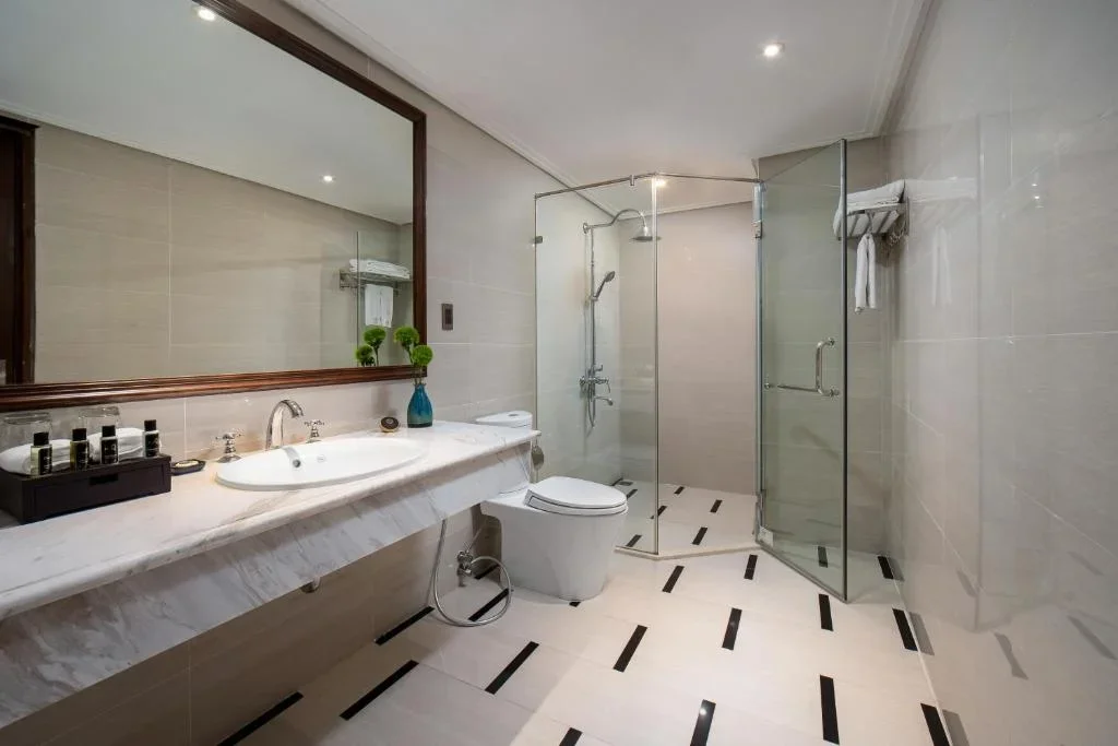 Khách sạn The Q Hotel Hà Nội