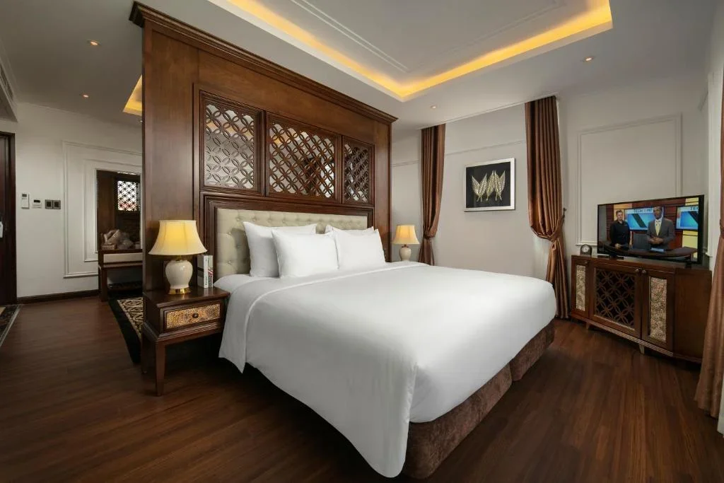 Khách sạn The Q Hotel Hà Nội