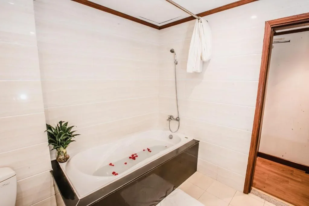 Khách sạn Sunny Hotel II Hà Nội