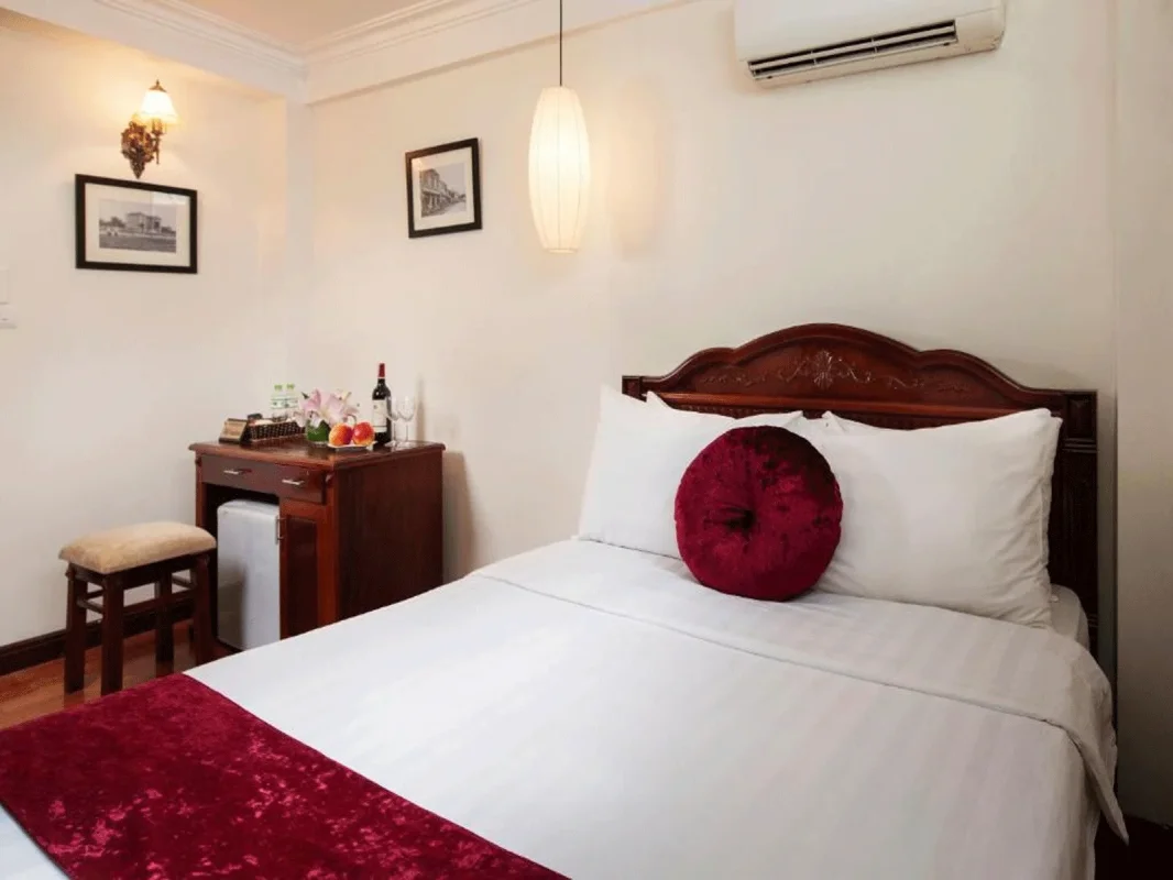 Khách sạn Hà Nội Golden Moon Hotel & Travel