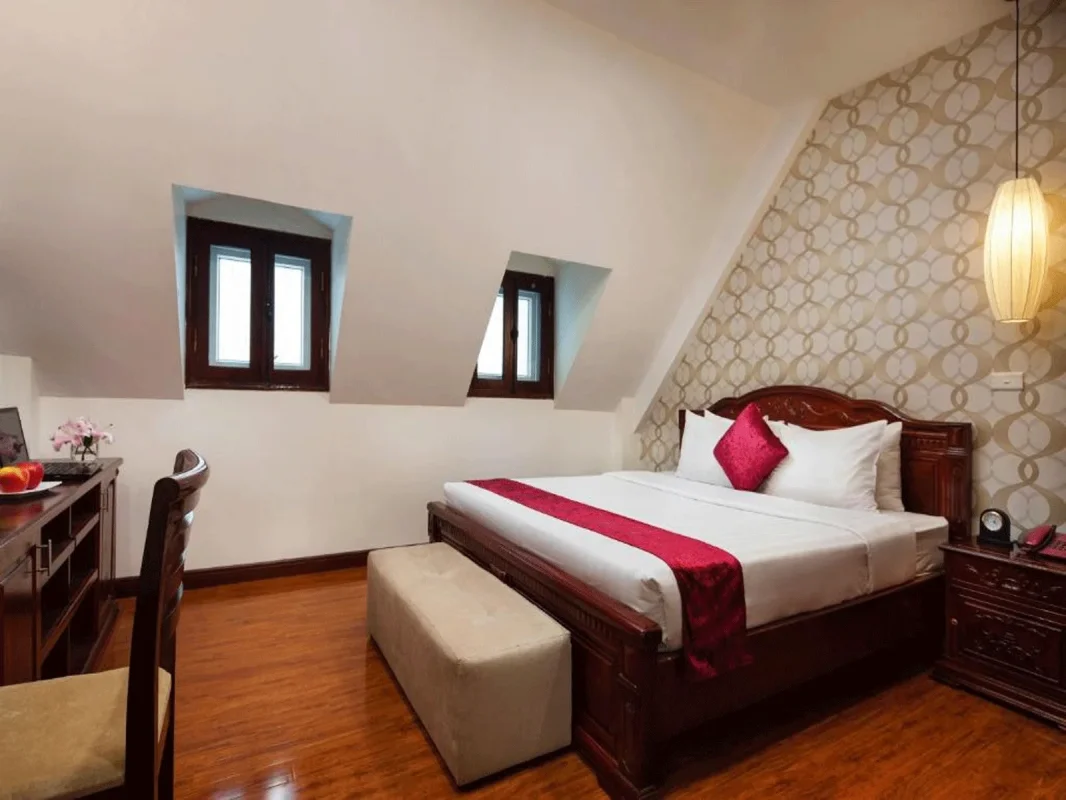 Khách sạn Hà Nội Golden Moon Hotel & Travel