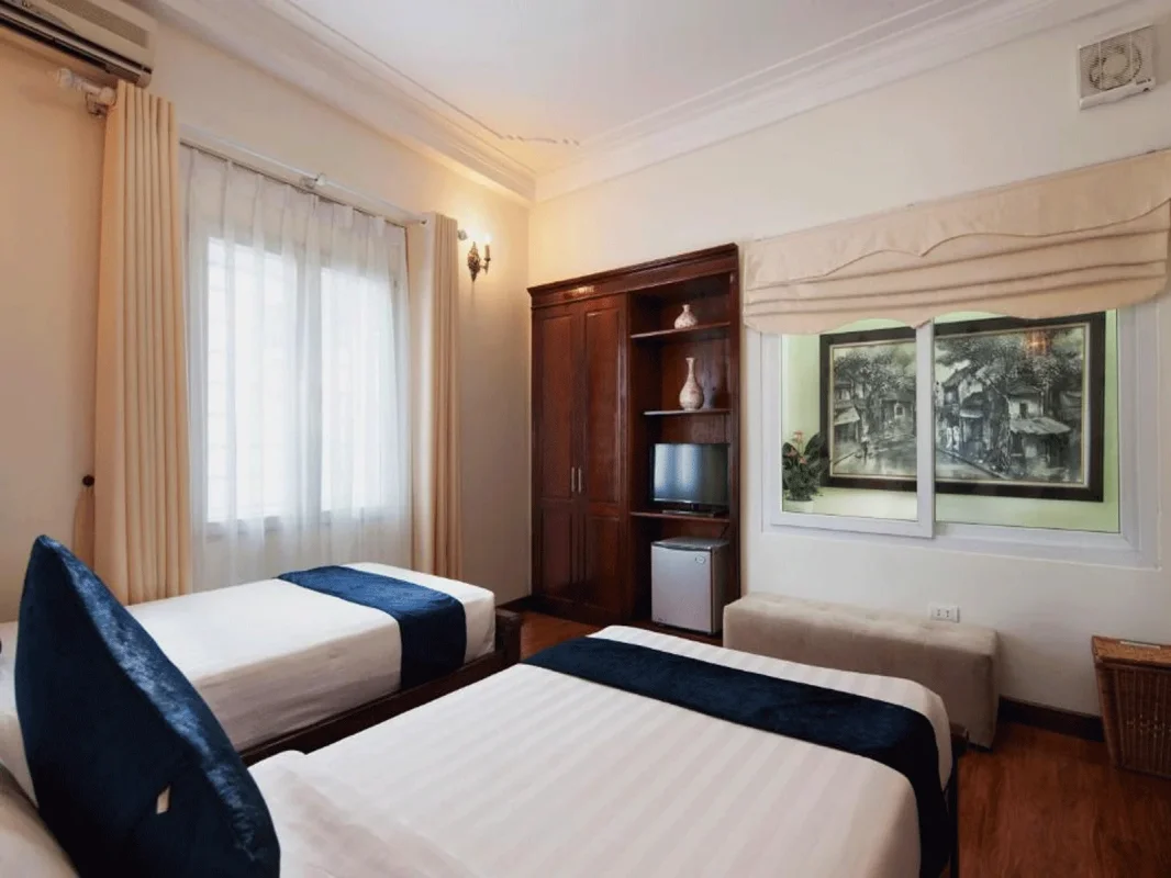 Khách sạn Hà Nội Golden Moon Hotel & Travel