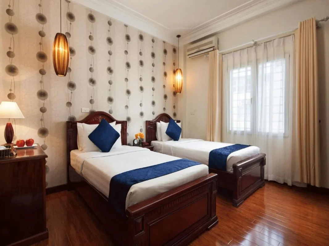 Khách sạn Hà Nội Golden Moon Hotel & Travel