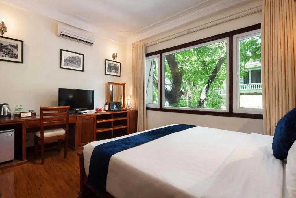 Khách sạn Hà Nội Golden Moon Hotel & Travel