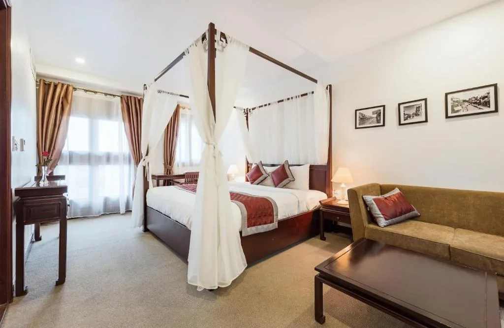 Khách sạn La Dolce Vita Hotel Hà Nội