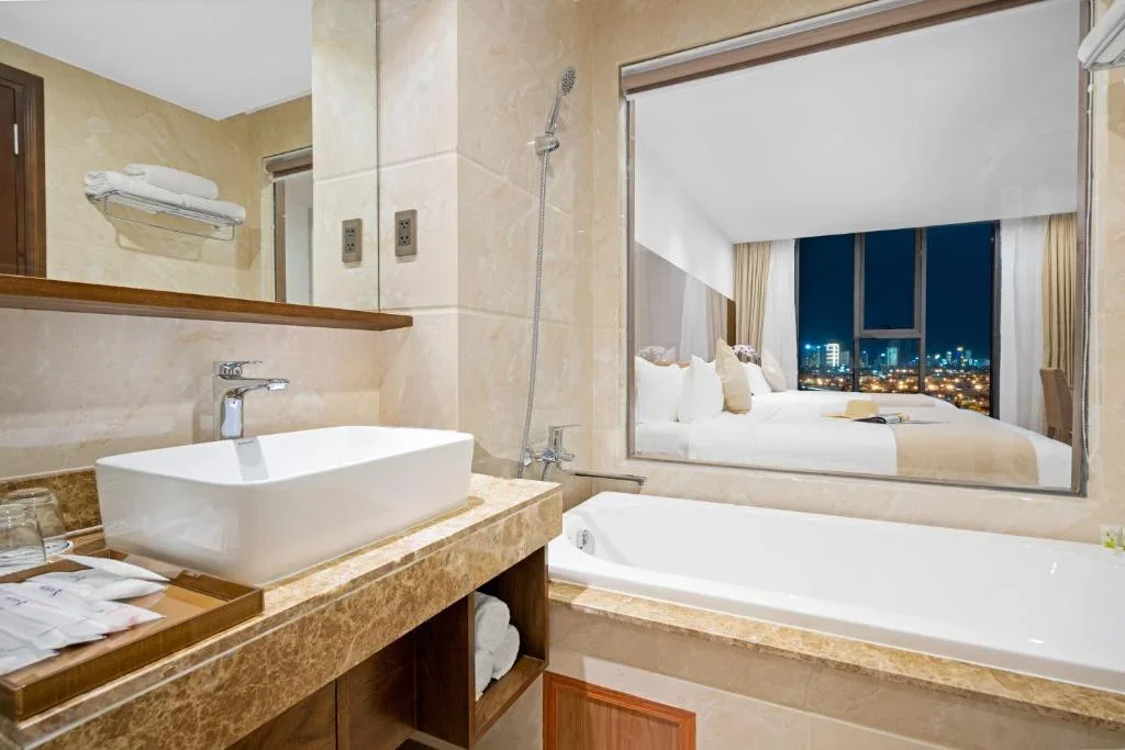 Khách sạn Alan Sea Hotel Đà Nẵng